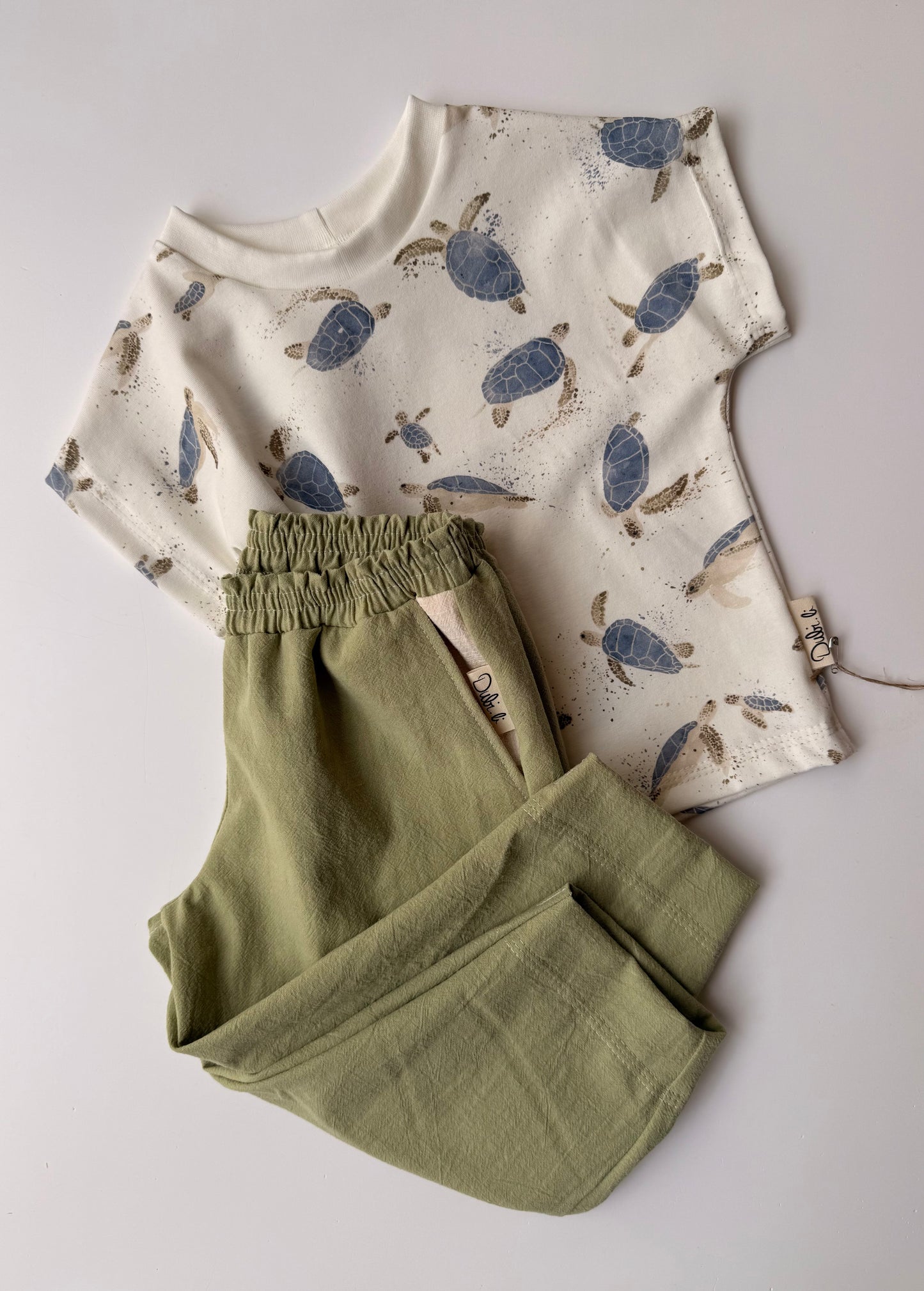 Sommerhose "Olive" - Dubi.li