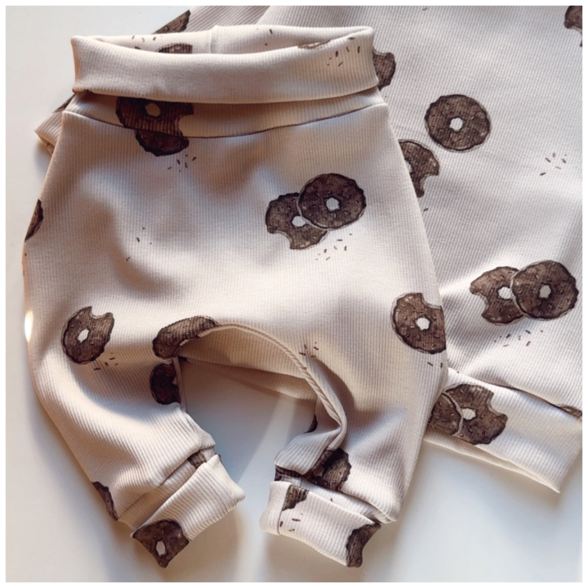 Babyhose Donuts Sofortkauf - Dubi.li