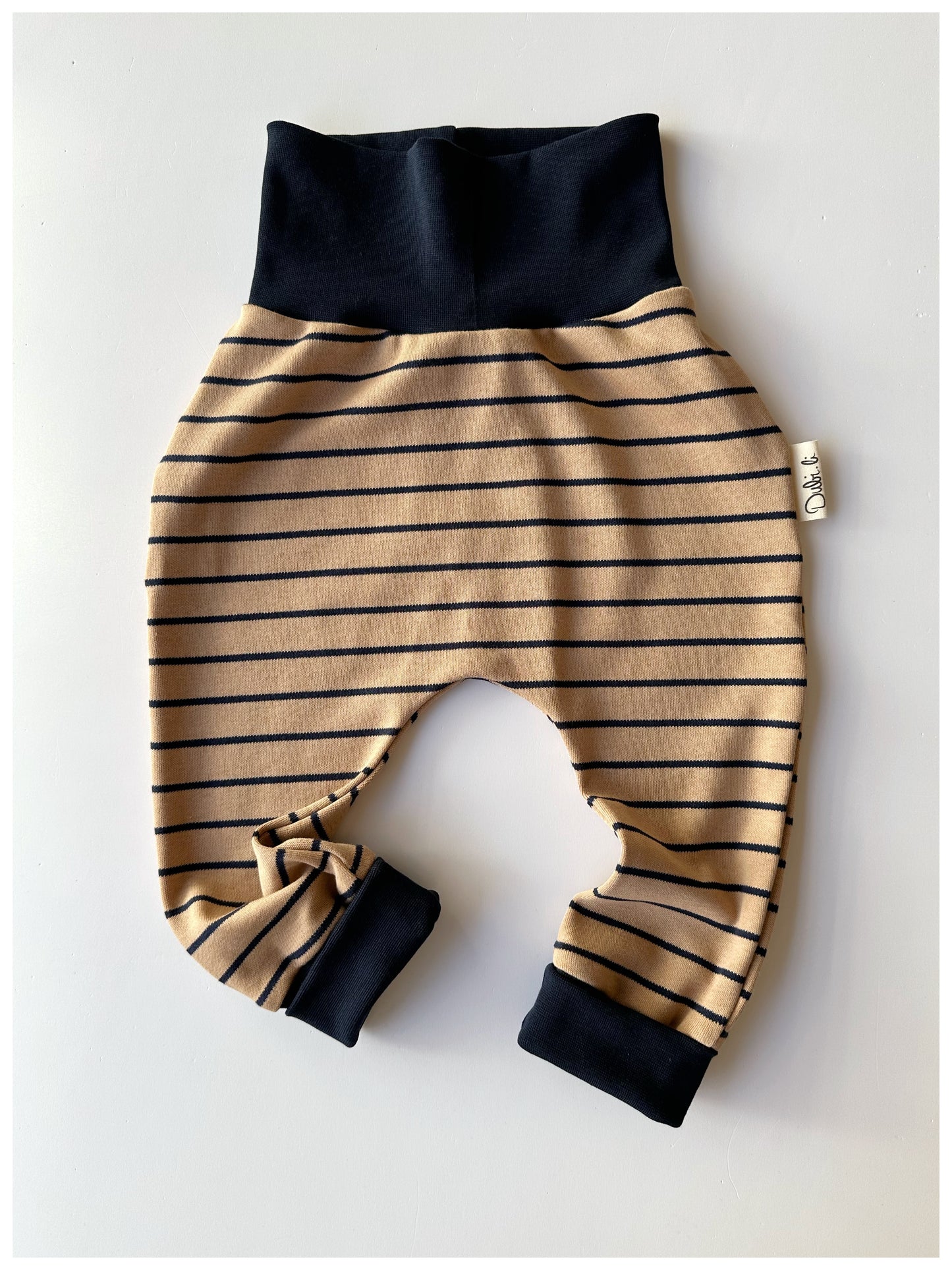 Babyhose Stripes "Tan/Navy" aus Bio Baumwolle - Dubi.li