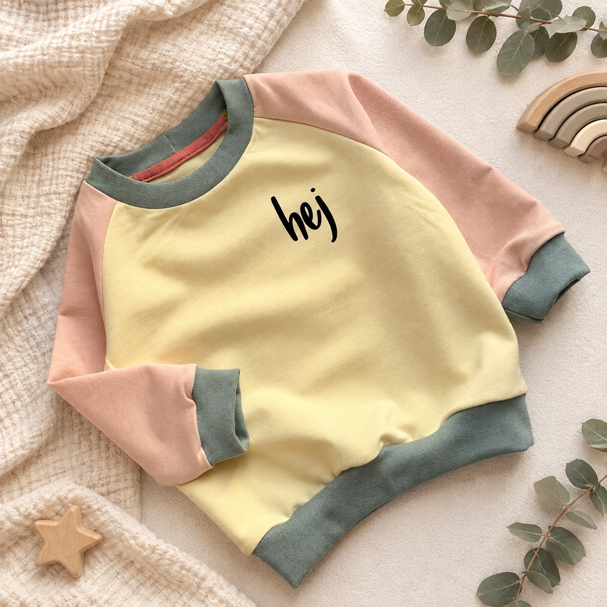 Sweater "Hej" Powder/ Teal