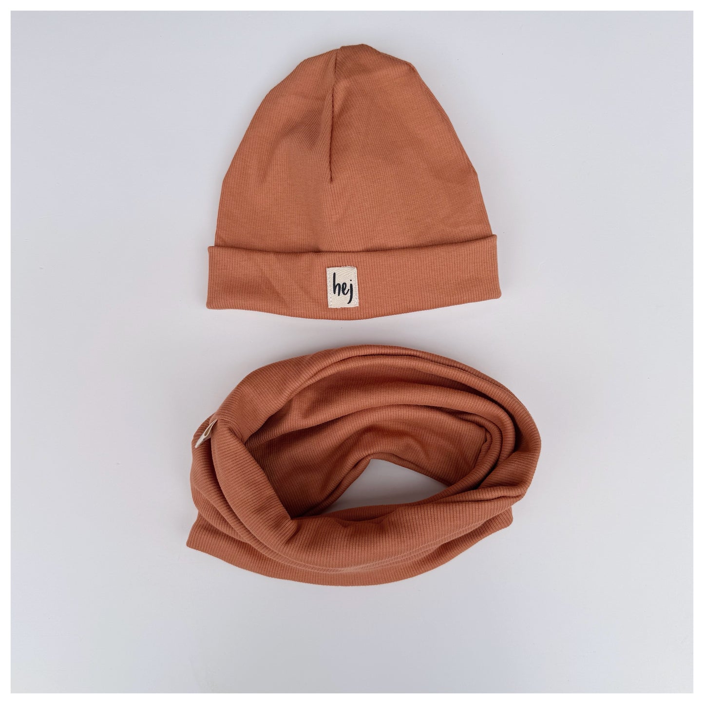 Beanie & Loop Dark Peach