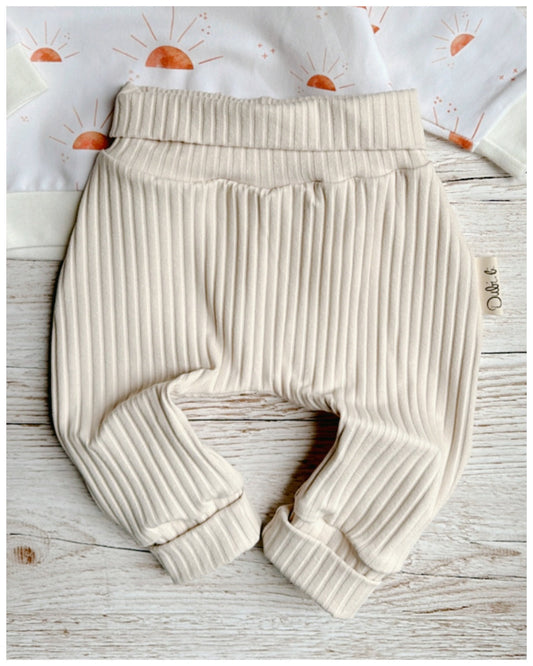 Babyhose Breitrib "Dusty Beige" Sofortkauf - Dubi.li 