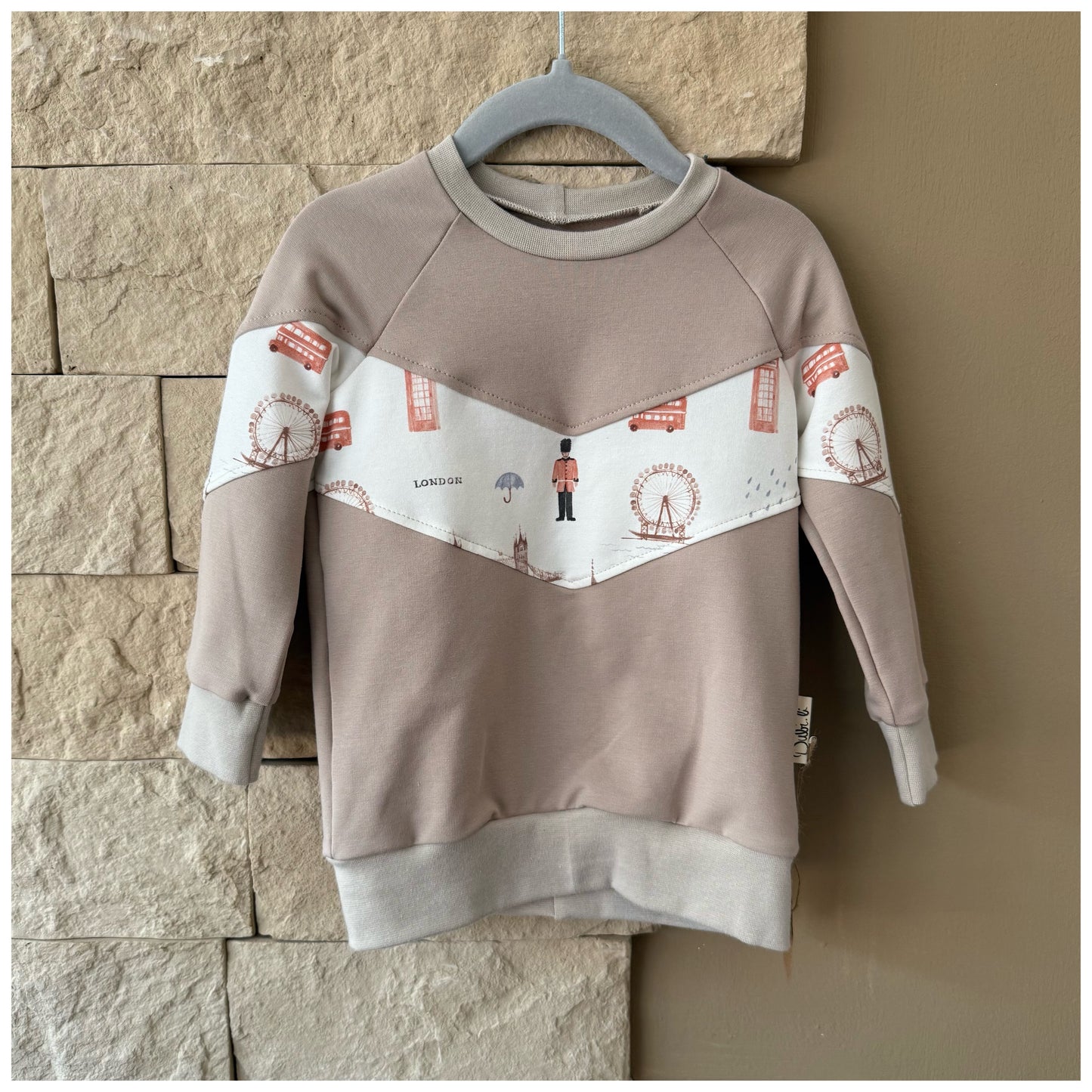 Sweater mit Teilung Gr. 86